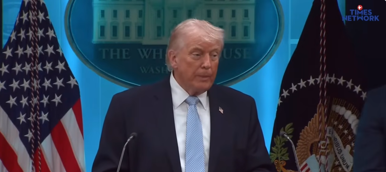 Trump Speech LIVE | President Trump Declares War | National emergency at the U.S.-Mexico border